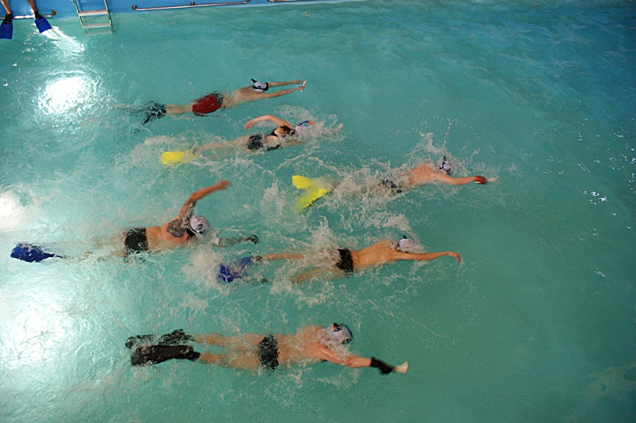 Hokej pod wodą Walenie Auqarius IV 2012